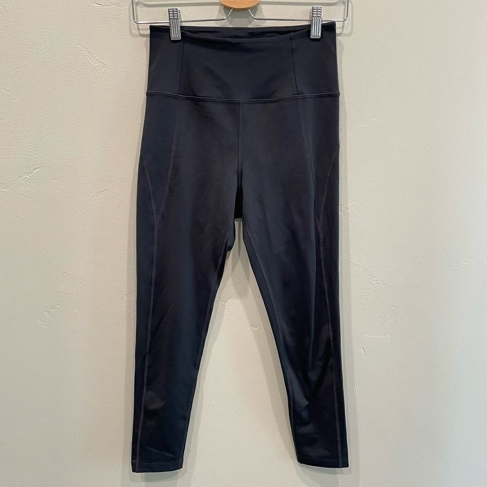 Girlfriend Collective Black Crop Leggings - Size: Small